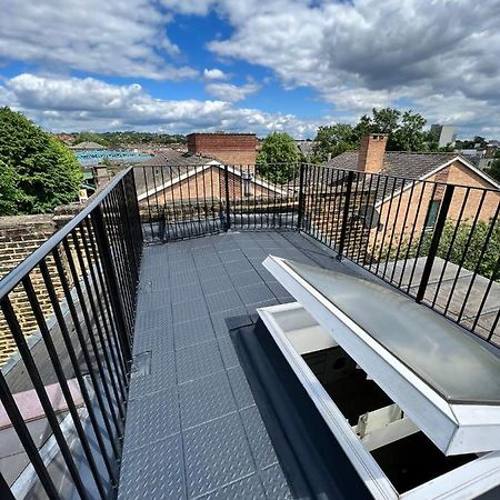 Lovely 2 Bedroom Flat With Roof Terrace In London Nw6 Exterior photo