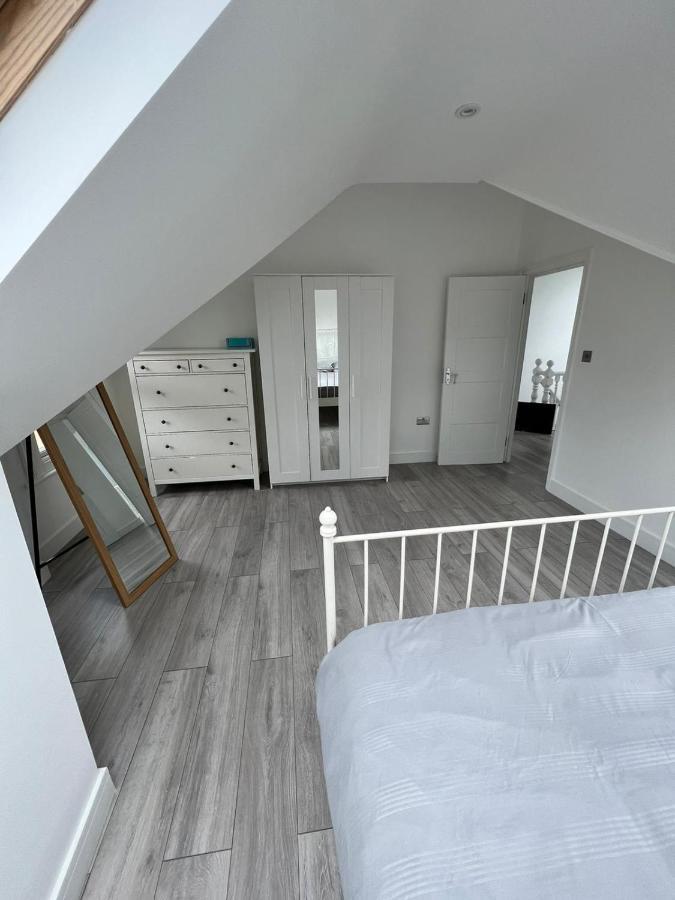 Lovely 2 Bedroom Flat With Roof Terrace In London Nw6 Exterior photo